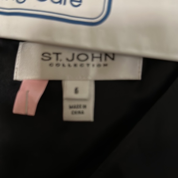 Size 8 satin St John’s cocktail dress. Like new - Picture 3 of 3